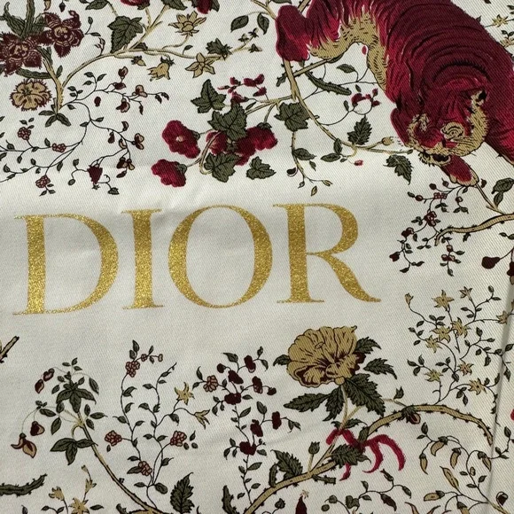 Christian Dior Lunar New Year Tote - Limited Edition Tiger Print - Picture 3 of 6